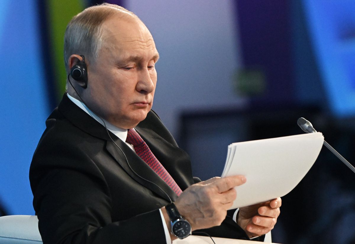 Pierwsza zagraniczna podróż Putina. Tam może czuć się bezpieczny