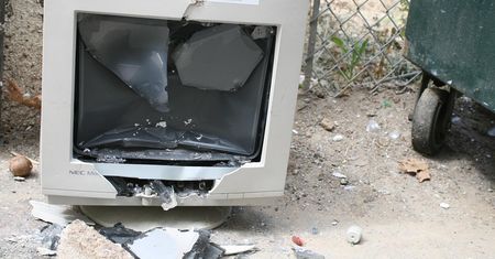 Lekki Windows, Linux na desktopie i inne rzeczy które się nie wydarzą [OPINIA]