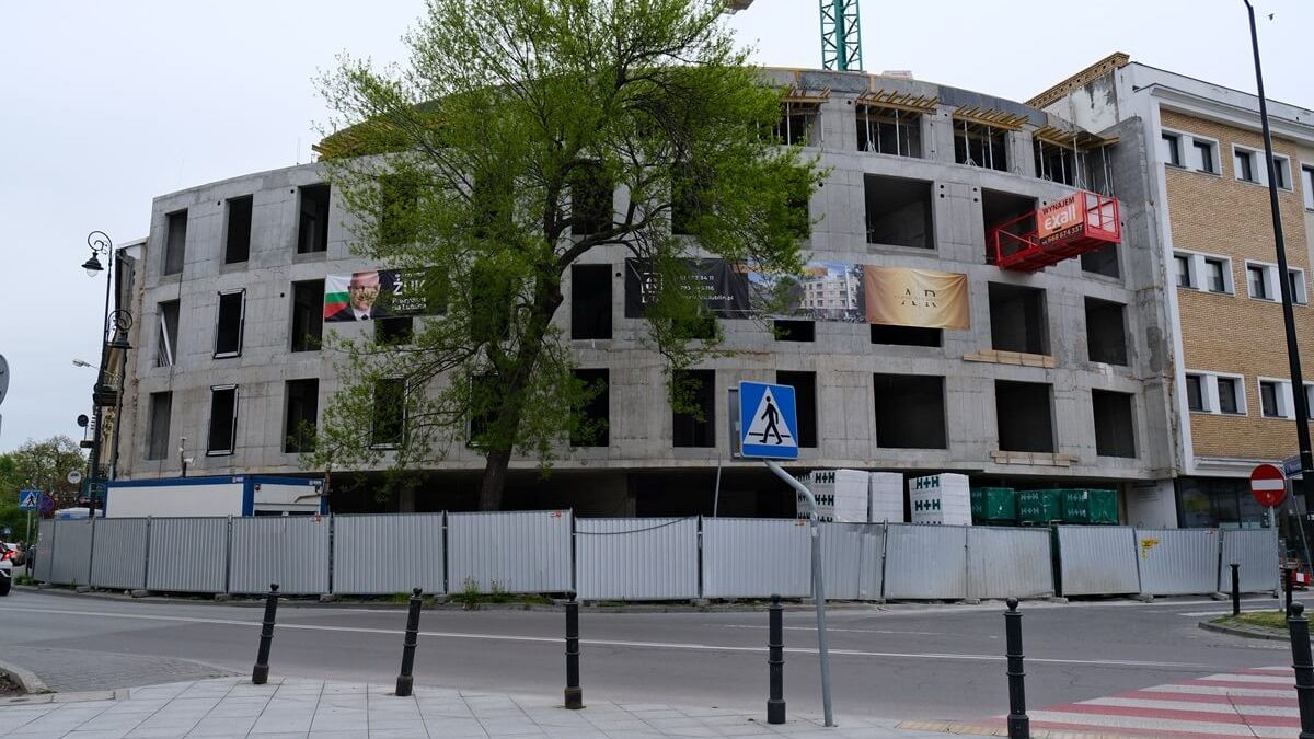 Budowa Aurum Residence przy ul. Peowiaków
