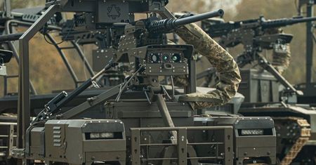 Fedorow odszedł ze stanowiska. Rozpoczął erę robotów w wojsku