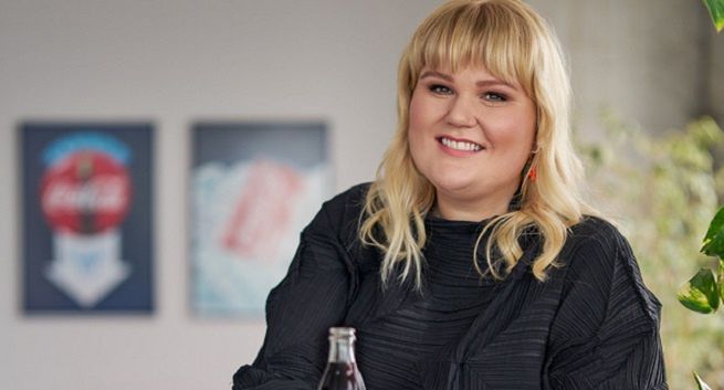 Iina Airaksinen senior marketing directorem w Coca-Coli