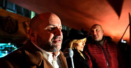 "Nic nie chlapnąłem". Gosek o rozwiązaniu Sejmu