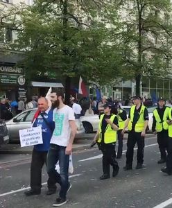 W stolicy odbyła się kontrmanifestacja. Uczestniczyły w niej 4 osoby