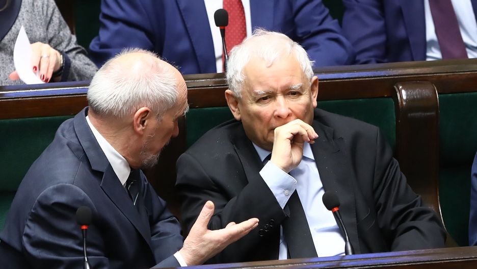 Poseł PiS Antoni Macierewicz oraz prezes PiS Jarosław Kaczyński 