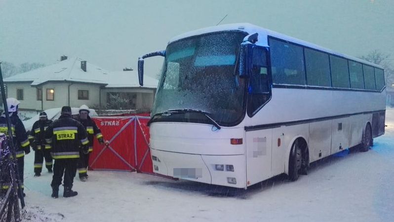 Kierowca autobusu nie zdołał wyhamować przed 11-letnim chłopcem