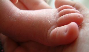 Lublin: urodziła dziecko w wannie, zapakowała je do reklamówki i schowała w szufladzie