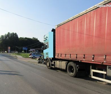 Śląskie. Nie żyje motocyklista. Zderzył się z ciężarówką