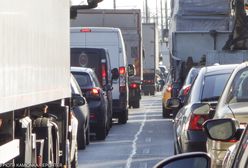 Wypadek na autostradzie A1. Dachował samochód, dwie osoby ranne