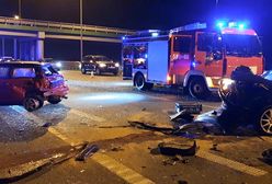 Nowe Grocholice pod Warszawą. Zderzyły się trzy samochody na trasie S8