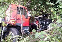 Nie żyje ciężarna, jej mąż i 6-latek. Nieoficjalne przyczyny tragedii w Łęce