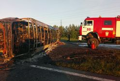 Autobus zderzył się z ciężarówką i stanął w płomieniach. 14 ofiar śmiertelnych