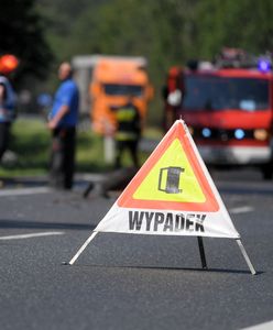 Piętrowy wypadek na A1. Kierowca wjechał w radiowóz. W tym miejscu doszło wcześniej do dwóch kolizji