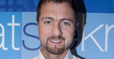 Jerzy Dudek szuka pracy w warsztacie samochodowym! [wideo]