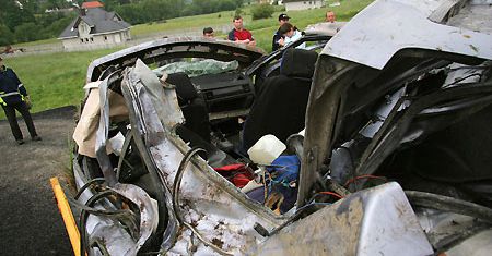 W tragicznym wypadku zginęło aż 5 pasażerów samochodu