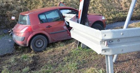 Tragiczny wypadek na Podkarpaciu. Bariera energochłonna zabiła kierowcę