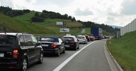 Czołówka na Zakopiance. Jedna osoba nie żyje, 4 ranne