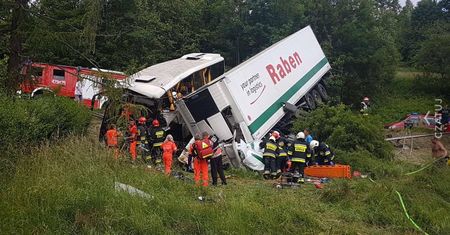 Wypadek autokaru z dziećmi. Rozmawialiśmy z rodzicem