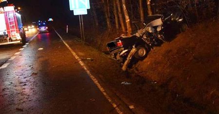 Znów BMW. Dwóch zabitych w wypadku pod Tarnowem. Komentarz policjanta