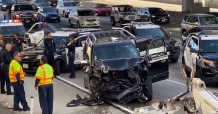 USA. Mężczyzna ukradł karawan z ciałem. Rozbił się na autostradzie