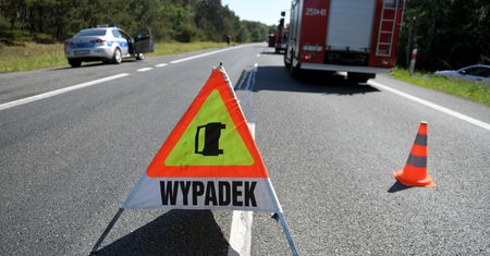 Wypadek na A1. Motocyklista jest w ciężkim stanie