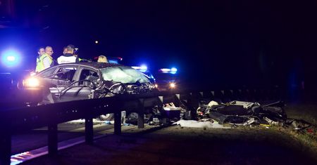 Nysa: tragiczny wypadek na obwodnicy. Nie żyje 5 osób, w tym 2-letnie dziecko