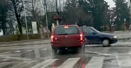 Krynki: Pijak za kółkiem uciekał pod prąd. Rozbił dwa auta