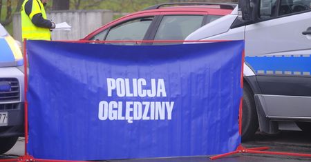 Przechodziła przez ulicę, potrącił ją autokar. Nie żyje