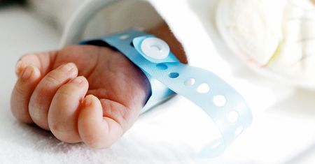 Konkubent matki brutalnie pobił 2-5 letniego Piotrusia