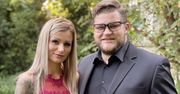 Paweł Fajdek wziął ślub z rozmachem! W bardzo nietypowym miejscu ożenił się z piękną Sandrę. Są zdjęcia