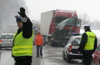 Pod Jeżewem zderzyły się TIR-y