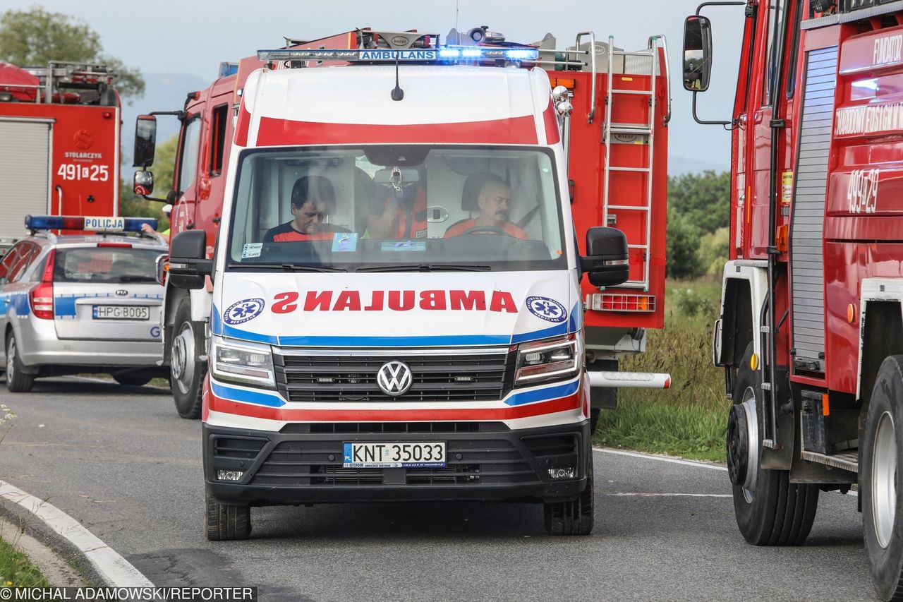 Tragedia na A1. Osiem osób rannych. Nie żyje 10-miesięczne dziecko