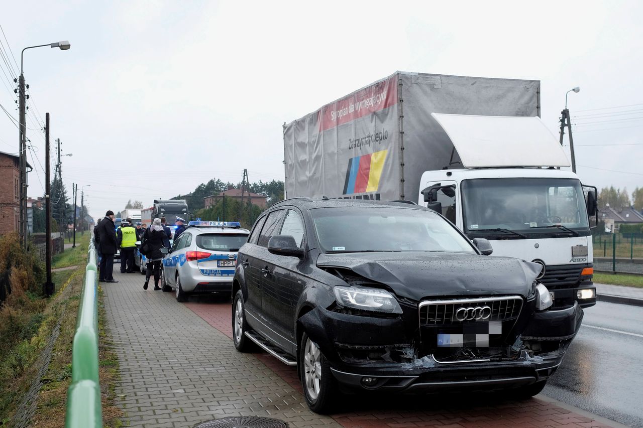 Szydło jako jedyna korzysta z dwóch aut SOP. "To niezrozumiałe"