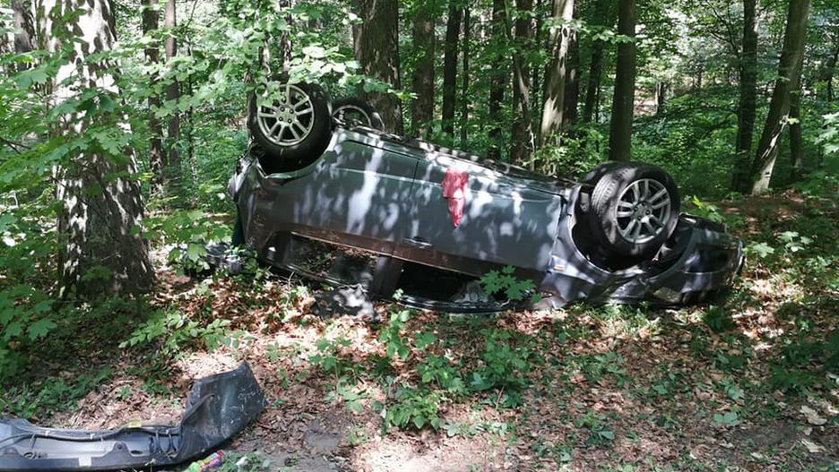 Wypadek na drodze do Kołobrzegu. Zderzenie 3 aut