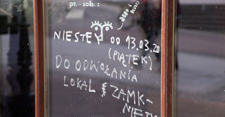 Masz umowę o dzieło i symboliczny ułamek etatu? Pieniądze z puli dla "śmieciówek" ci się nie należą