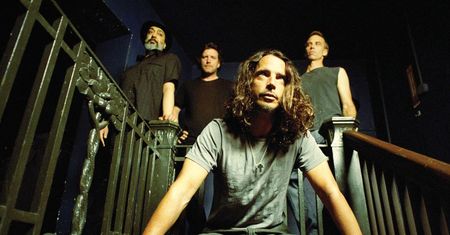 Co wiesz o muzyce grunge?