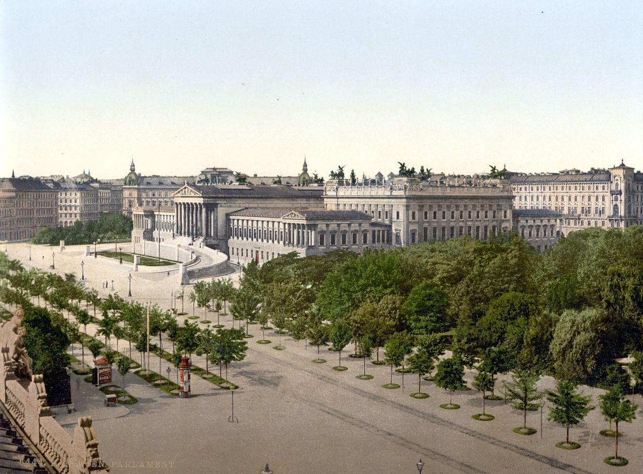 Polki wcale nie zdobyły prawa głosu w 1918 roku. Wolno im było głosować i kandydować do Sejmu już pół wieku wcześniej