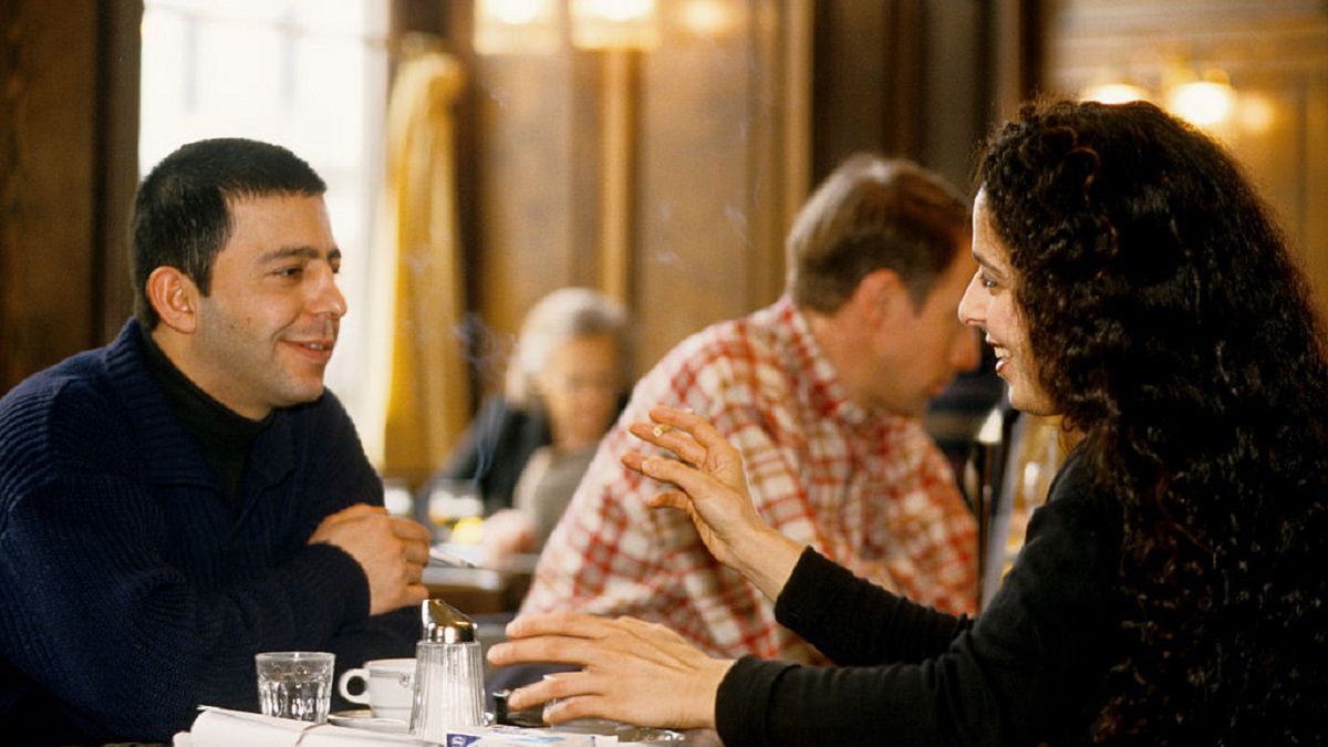 Wiedeń. Austriacy po latach wprowadzili zakaz palenia w restauracjach i kawiarniach.