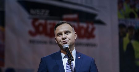 Polacy ocenili prezydenturę Andrzeja Dudy. Nowy sondaż