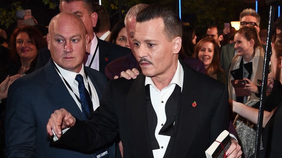 Johnny Depp na londyńskiej premierze "Morderstwa w Orient Expressie" poczuł się "swobodnie"