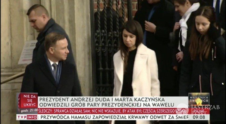 Andrzej Duda i Marta Kaczyńska na Wawelu/źródło:TVP Info