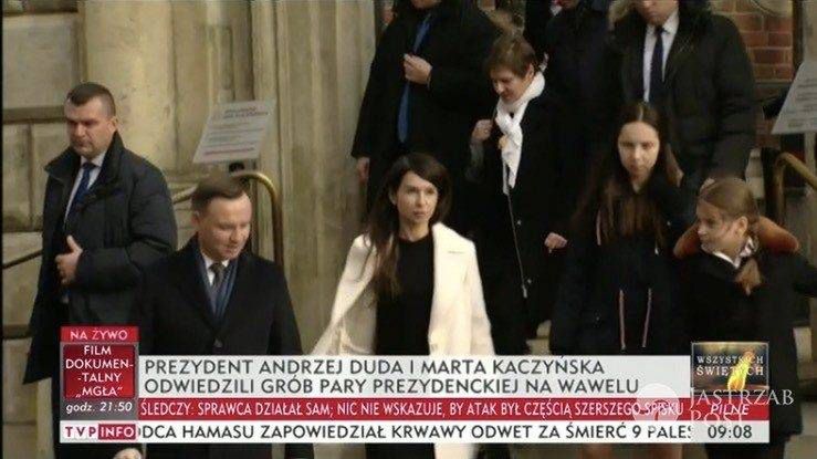 Andrzej Duda i Marta Kaczyńska na Wawelu/źródło:TVP Info