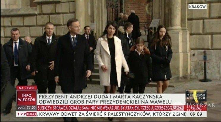 Andrzej Duda i Marta Kaczyńska na Wawelu/źródło:TVP Info