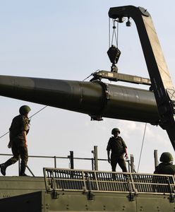 Rosyjska armia niedaleko Polski jest bardzo groźna. Nowe arsenały mogą zawierać głowice atomowe