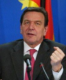 Schroeder: ONZ weźmie Irak w swoje ręce