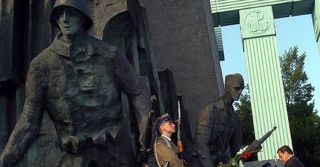 Marcin Antosiewicz: Niemcom trzeba pomóc pamiętać