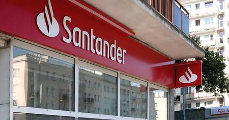 Prace konserwacyjne w Santanderze. Klienci wściekli