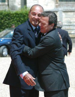 Chirac i Schroeder w Caen