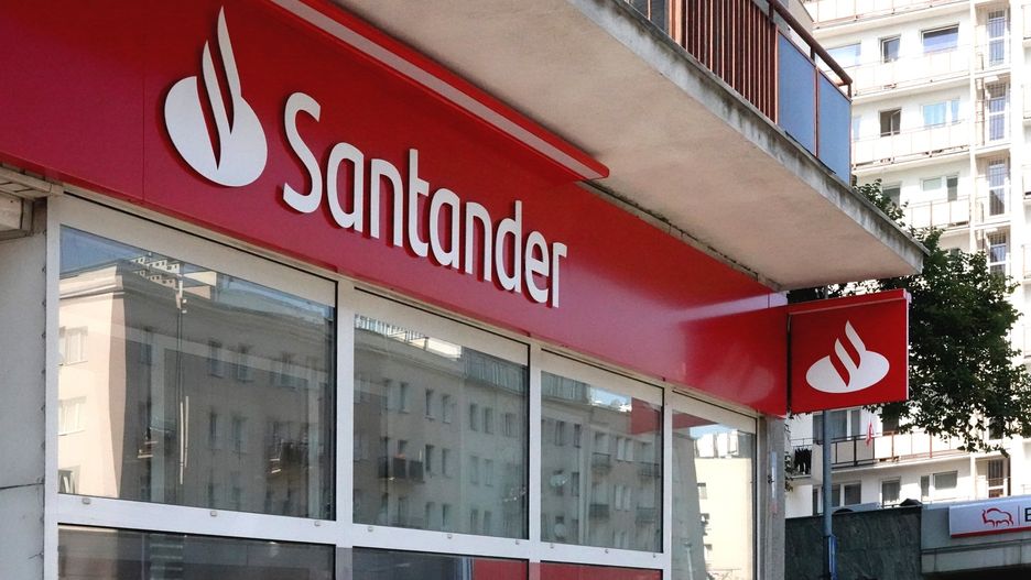 "Totalna porażka, bankowość częściej nie działa niż działa" - denerwują się klienci Santandera