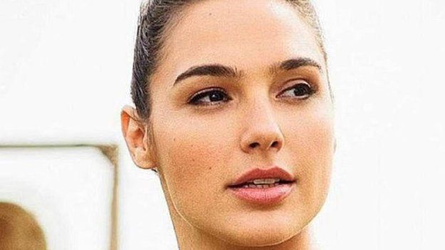 Gal Gadot w roli Wonder Woman