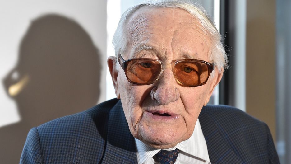 Były więzień Auschwitz Karol Tendera